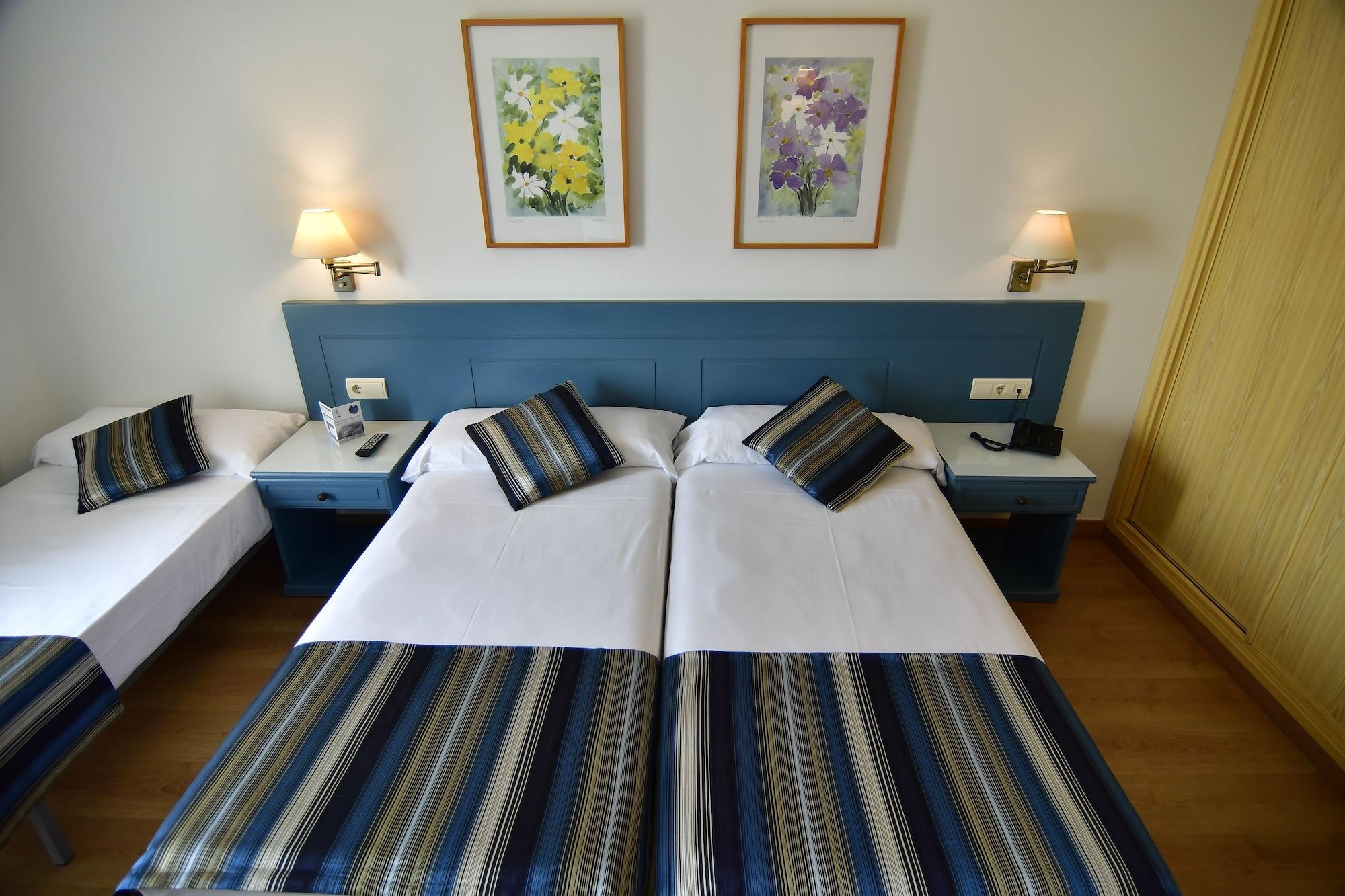 Urban Costa Hotel