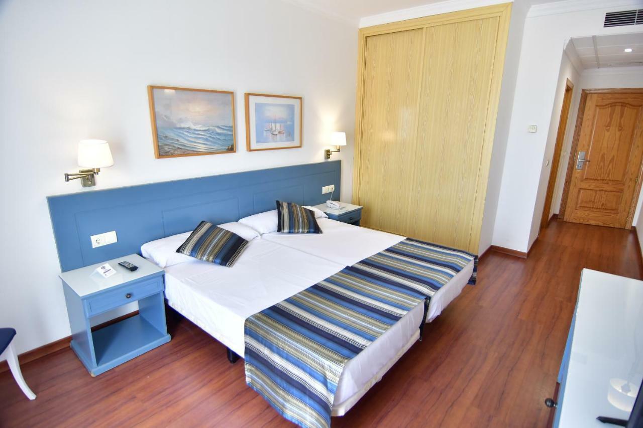 Urban Costa 4*